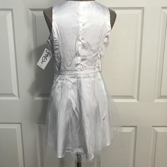 "HP - Best in Dresses 8/6!!" Steppin' Out Dress - Picture 2 of 6